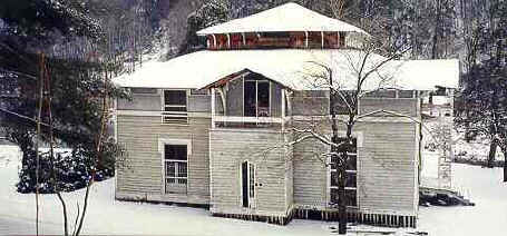 The Johnson Mansion on Tellico River.